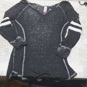 Woman's shirt